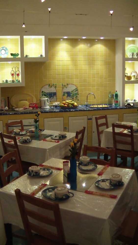 Bed And Breakfast Dimora Carlo Iii 33/43
