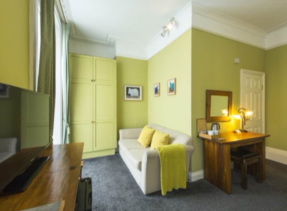 Westwood Guest House 13/50