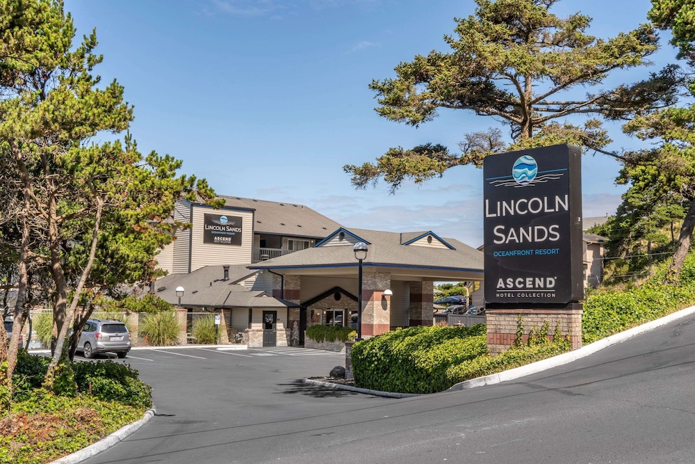 Lincoln Sands Oceanfront Resort, Ascend Hotel Collection 1/69