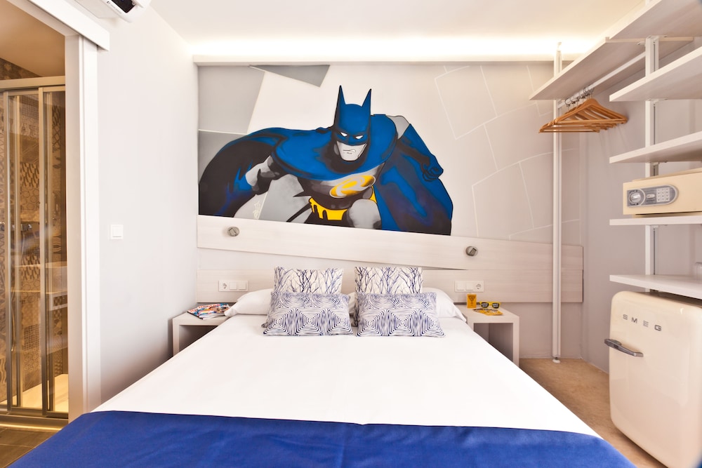 Hotel Ryans La Marina 13/69