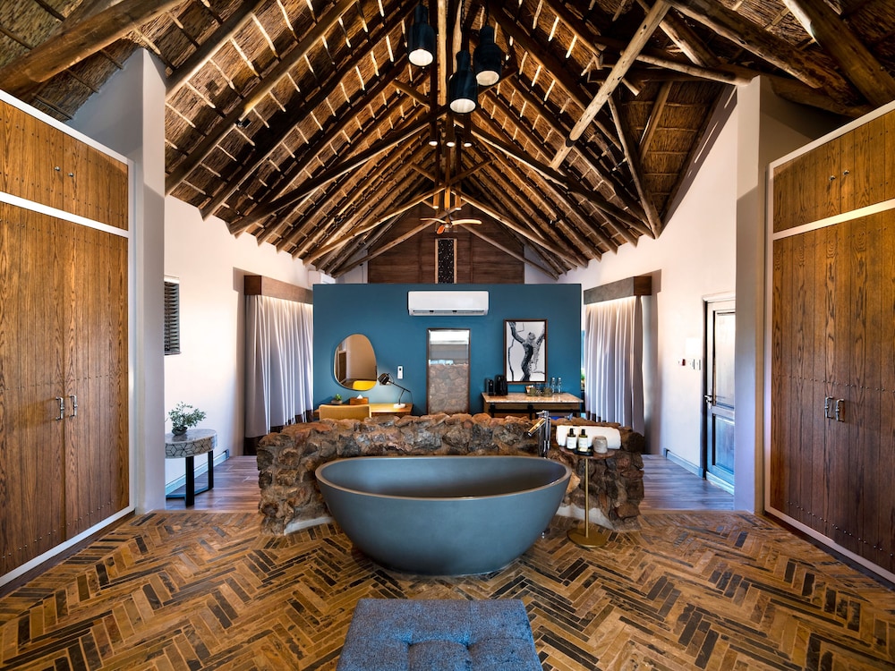 Babohi at Qwabi Private Game Reserve 42/42