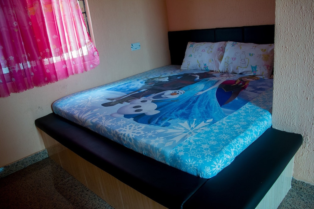 STANDARD, DOUBLE BED