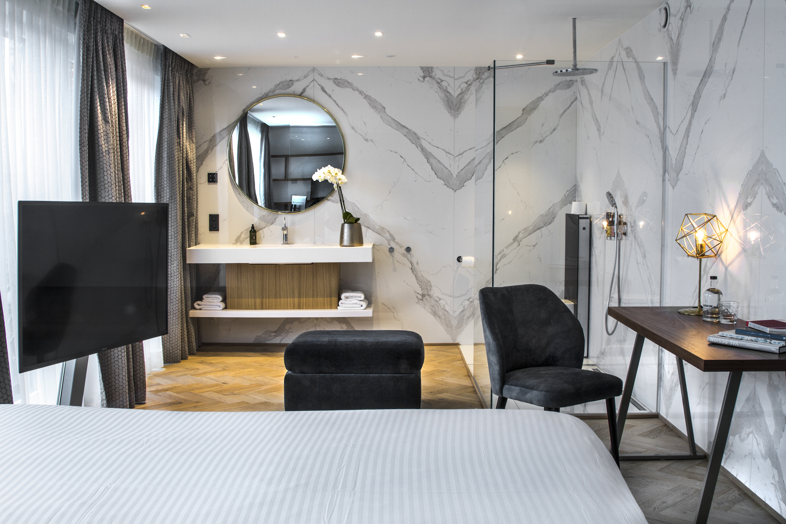 Suite, Terrace