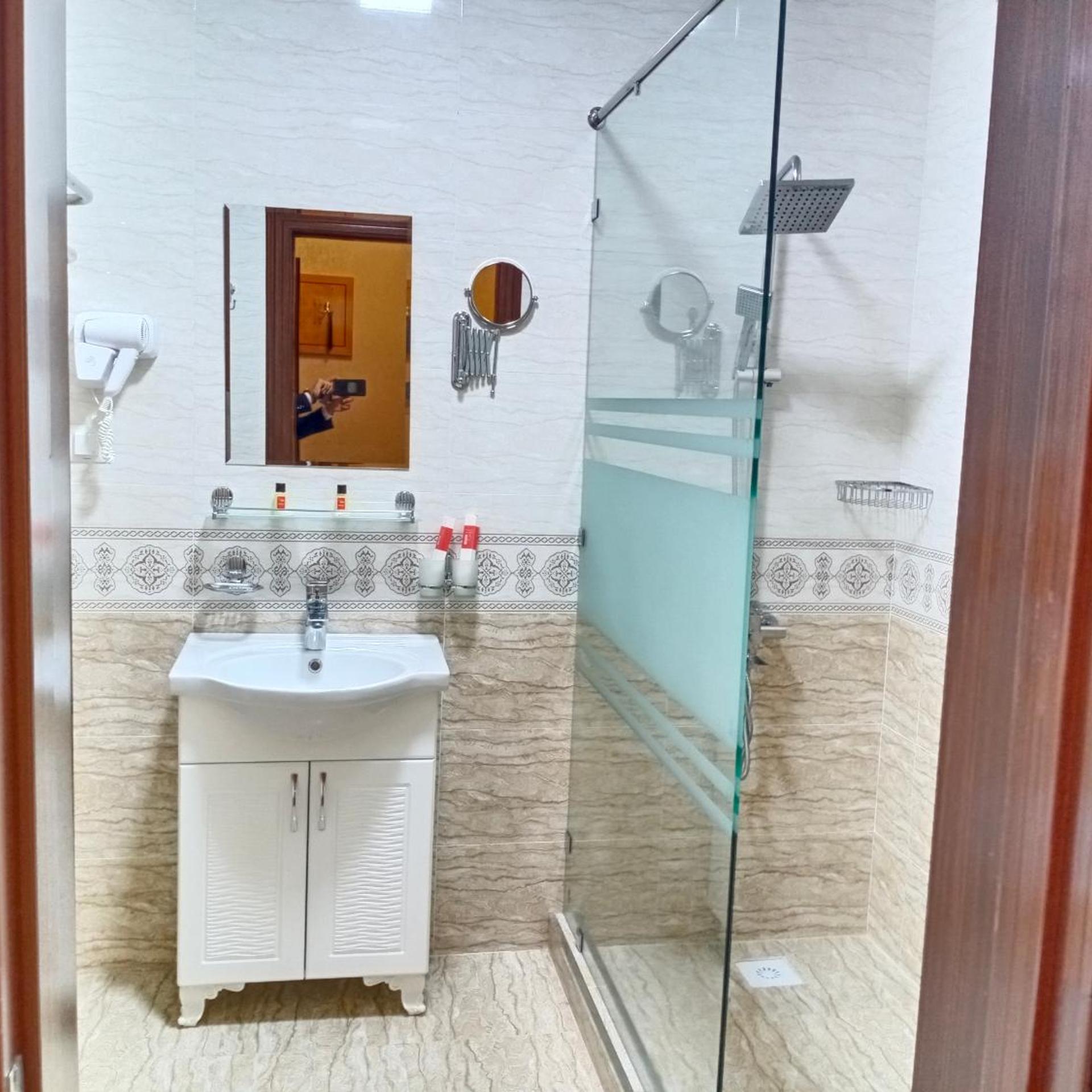 Asia Bukhara Hotel 47/48