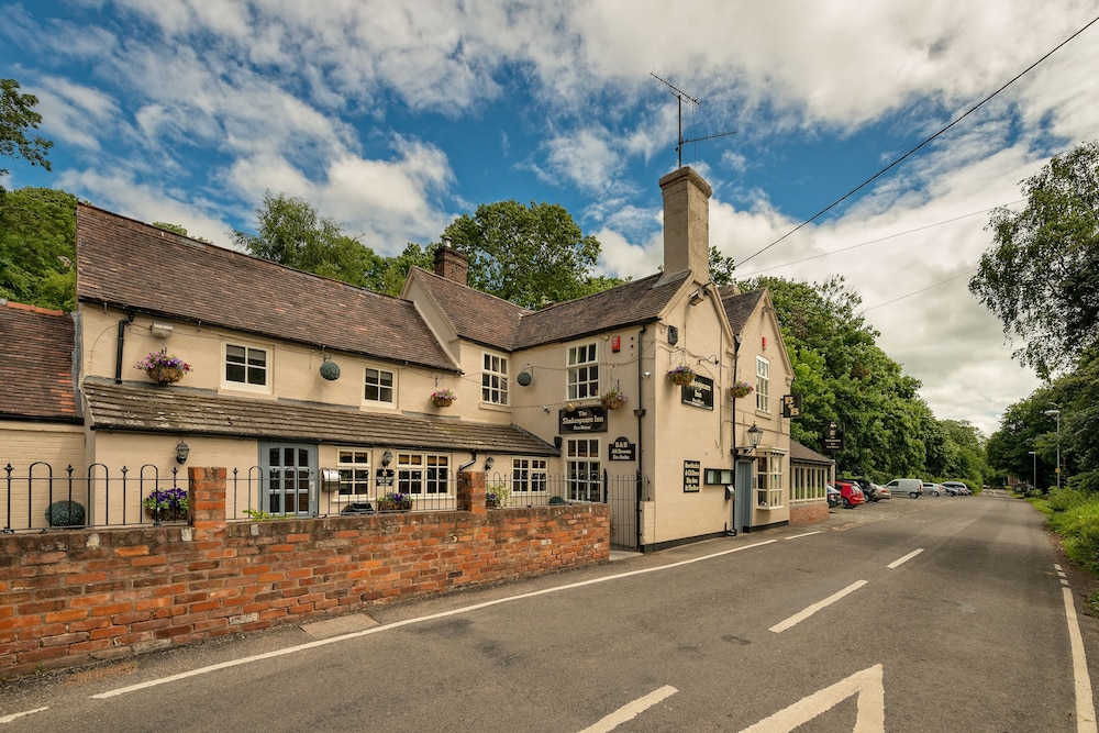 The Shakespeare Inn 40/50