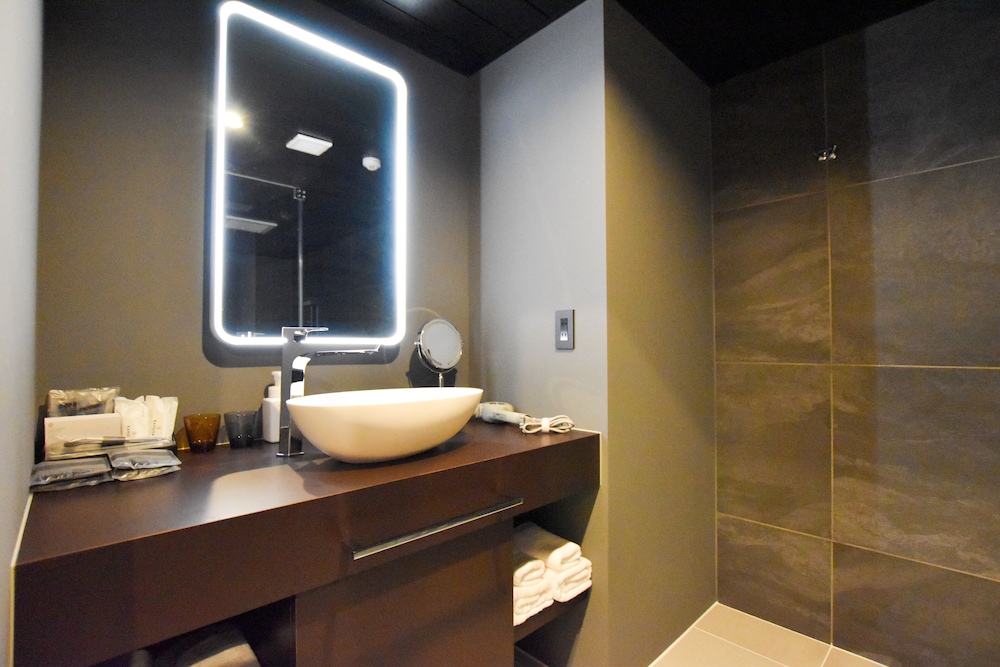 Randor Hotel Hiroshima Prestige 48/50
