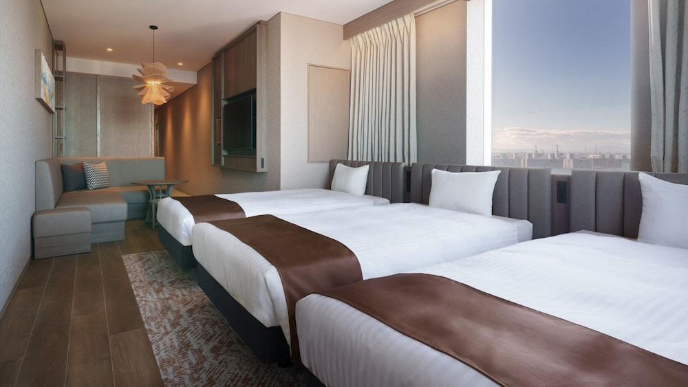 Quintessa Hotel Osaka Bay 24/63