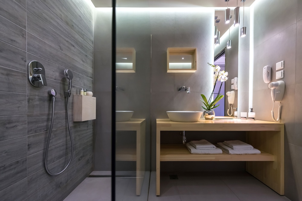 Arkadia Luxury Hotel Apartments 47/50