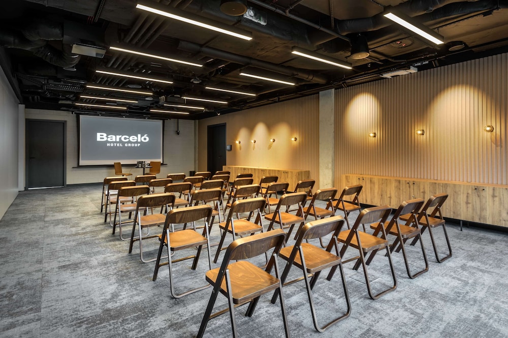 Barcelo Warsaw Powisle 36/49