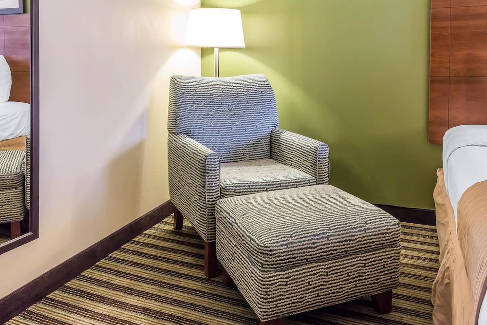 Quality Inn Flamingo 16/40