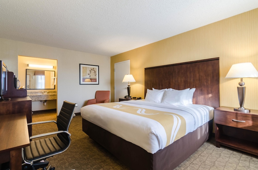 Quality Inn & Suites Ogallala 9/38