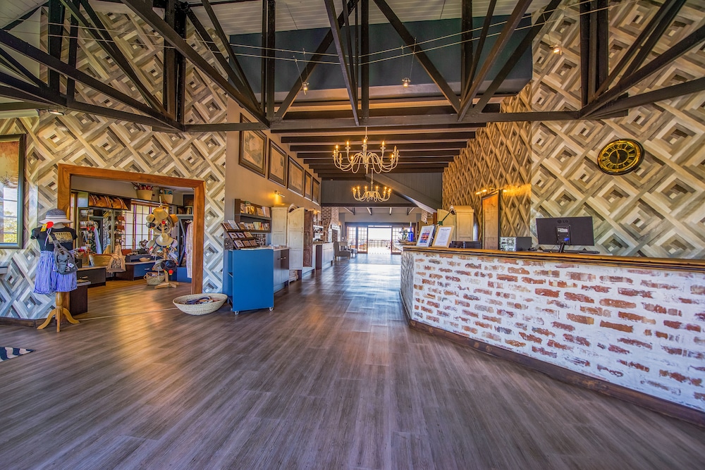 Etosha Safari Lodge 56/63