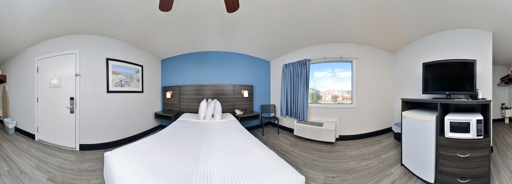 SureStay Hotel by Best Western Virginia Beach Royal Clipper 24/45