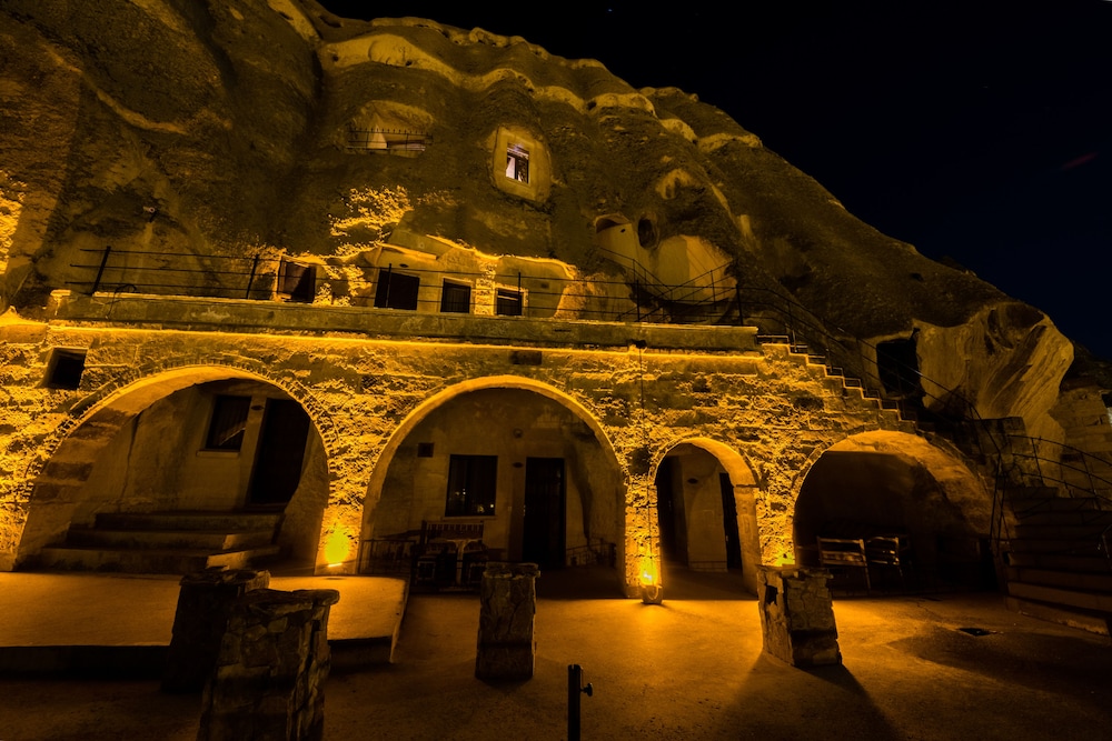 Sarihan Cave Hotel 3/50