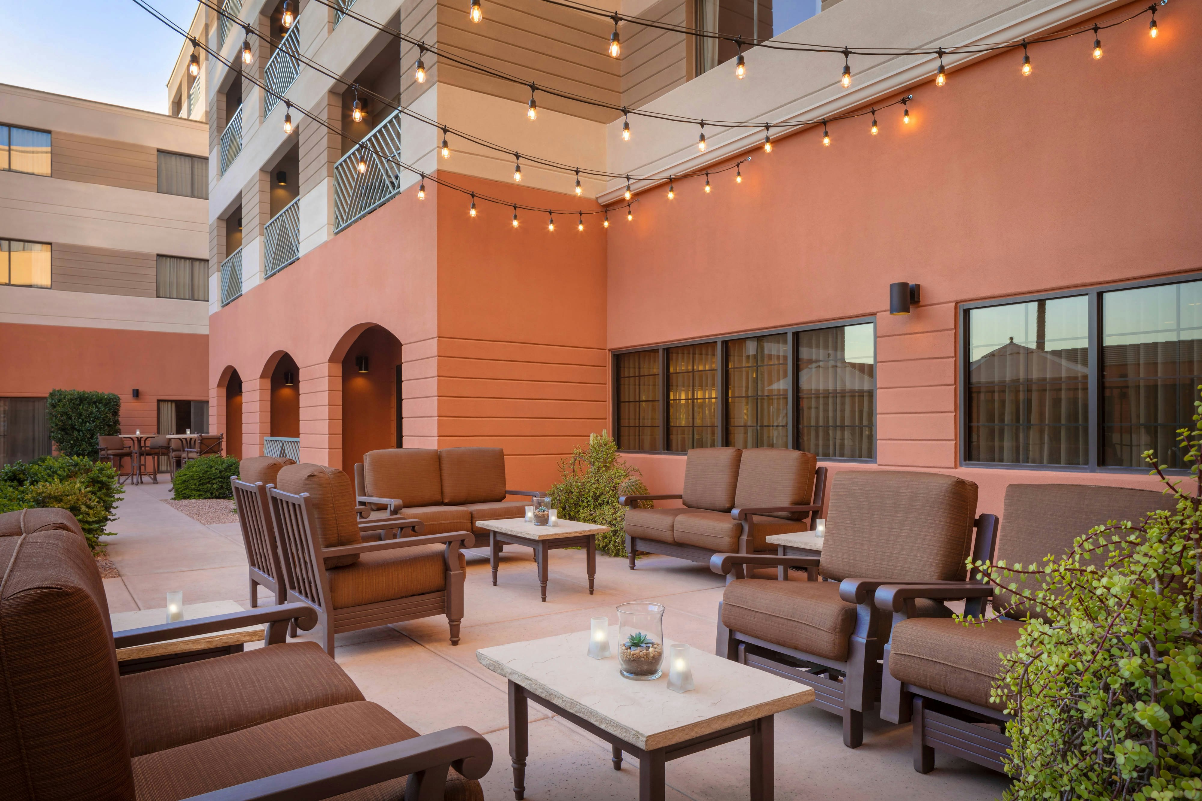 Courtyard Scottsdale Old Town 9/12