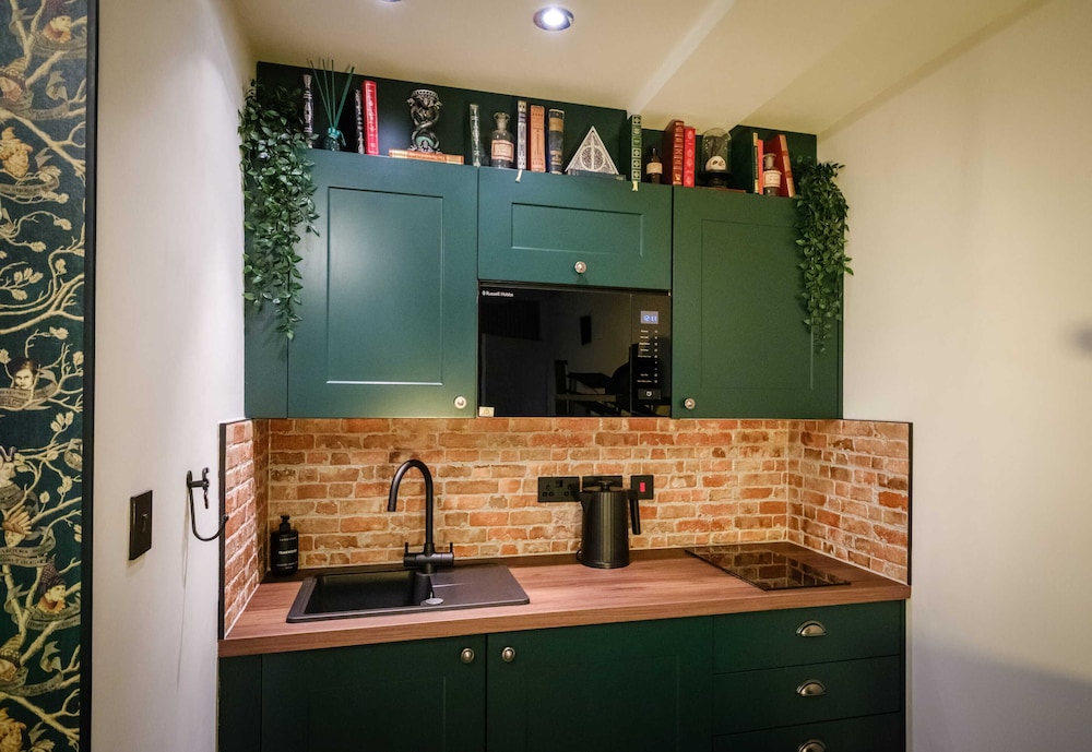 OYO Ricky Road Guest House - Budget 10/59