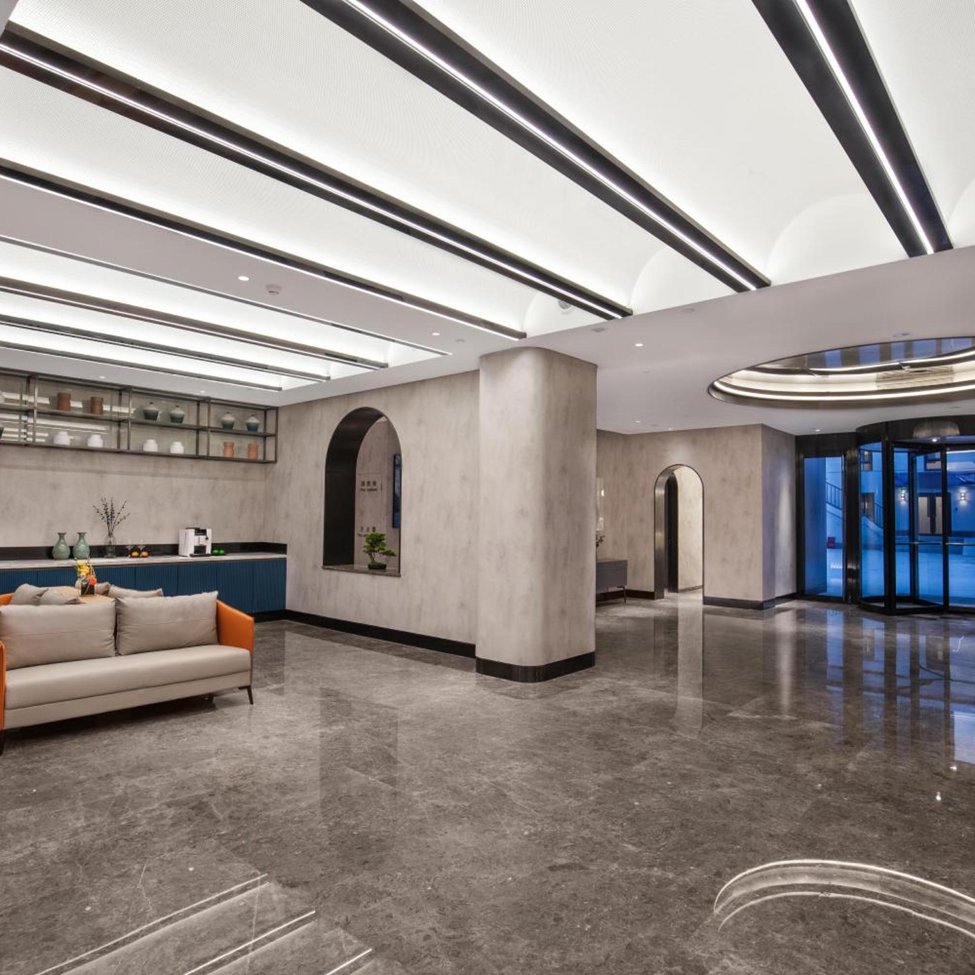 Orange Hotel (Beijing Yansha Liangma River) 40/50