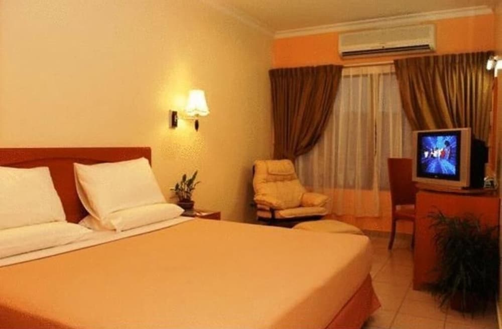 Megah D Aru Hotel Tanjung Aru Kota Kinabalu 22/50