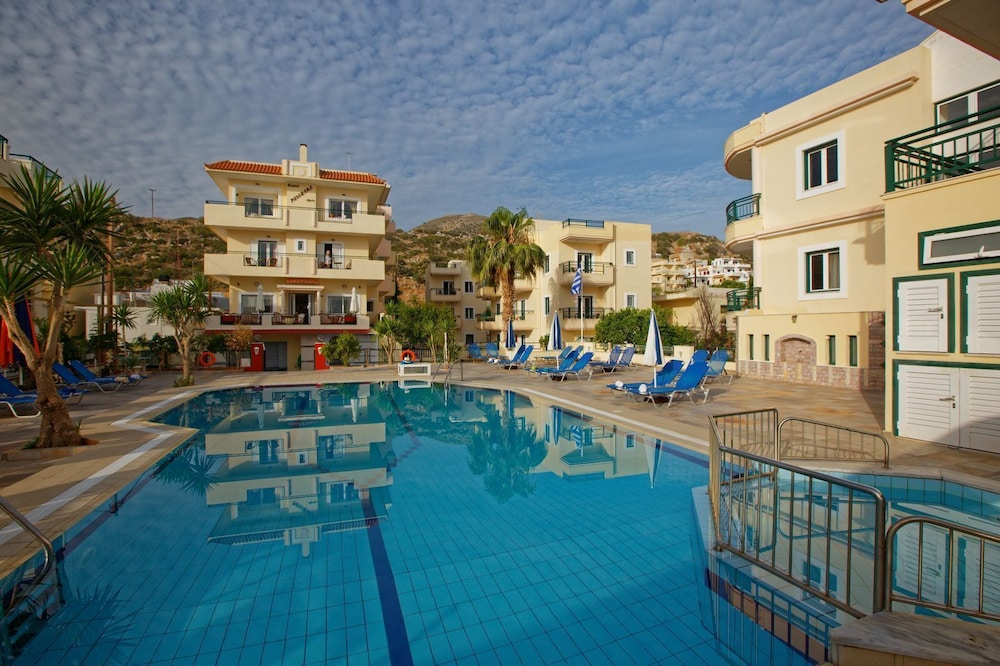 Panorama Hotel Stalis 4/50