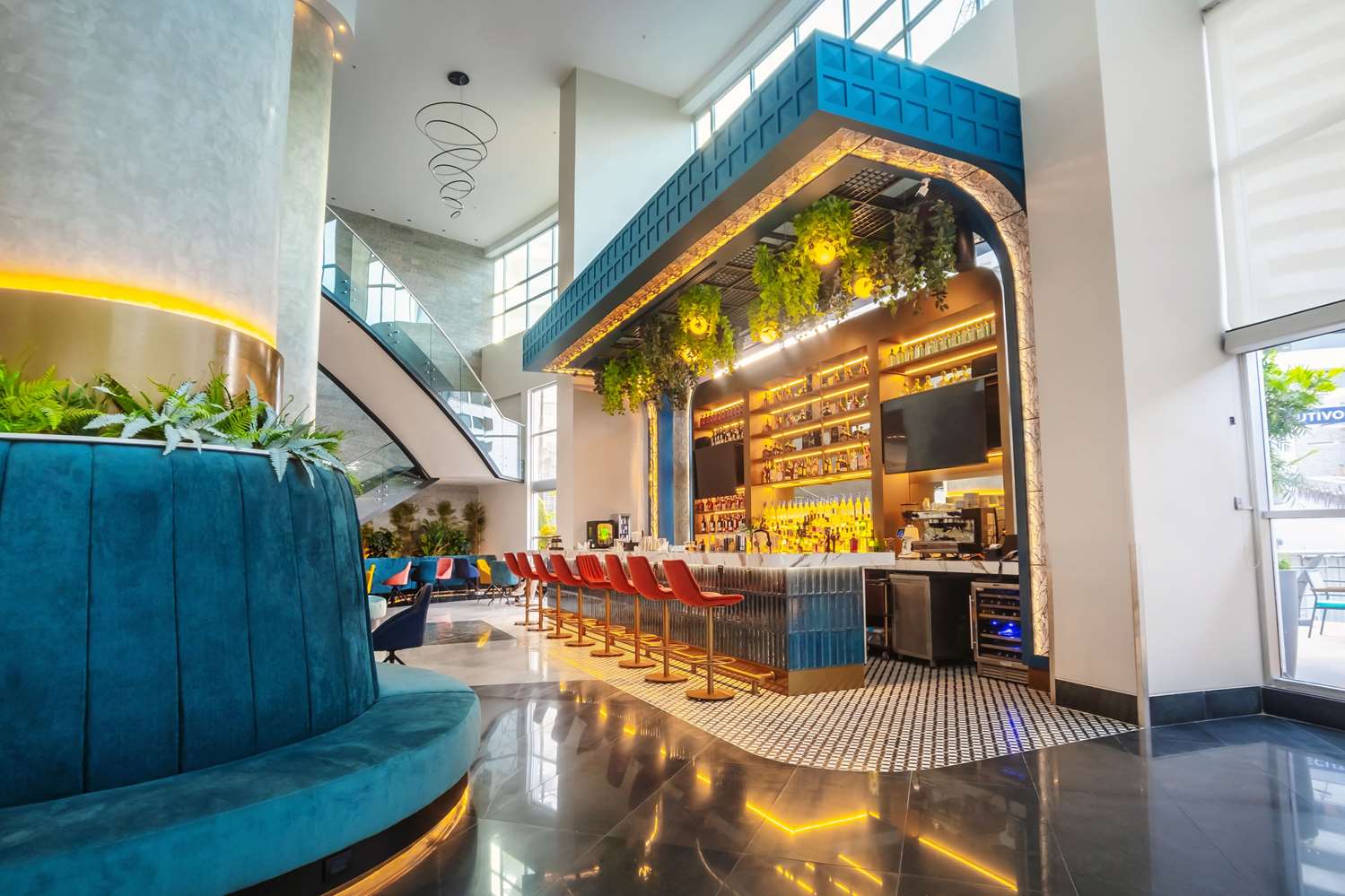 Wyndham Guayaquil Puerto Santa Ana 9/63