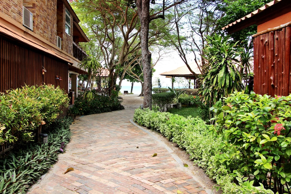 Bundhaya Resort 40/50