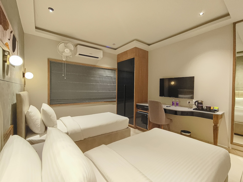 Room at Olive Hotel Le Opera by Embassy Group, BANGALORE