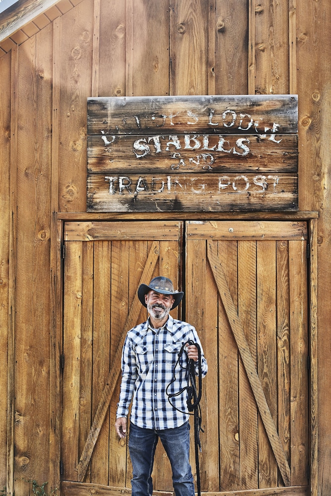 Bishops Lodge Ranch Resort And Spa 3/84