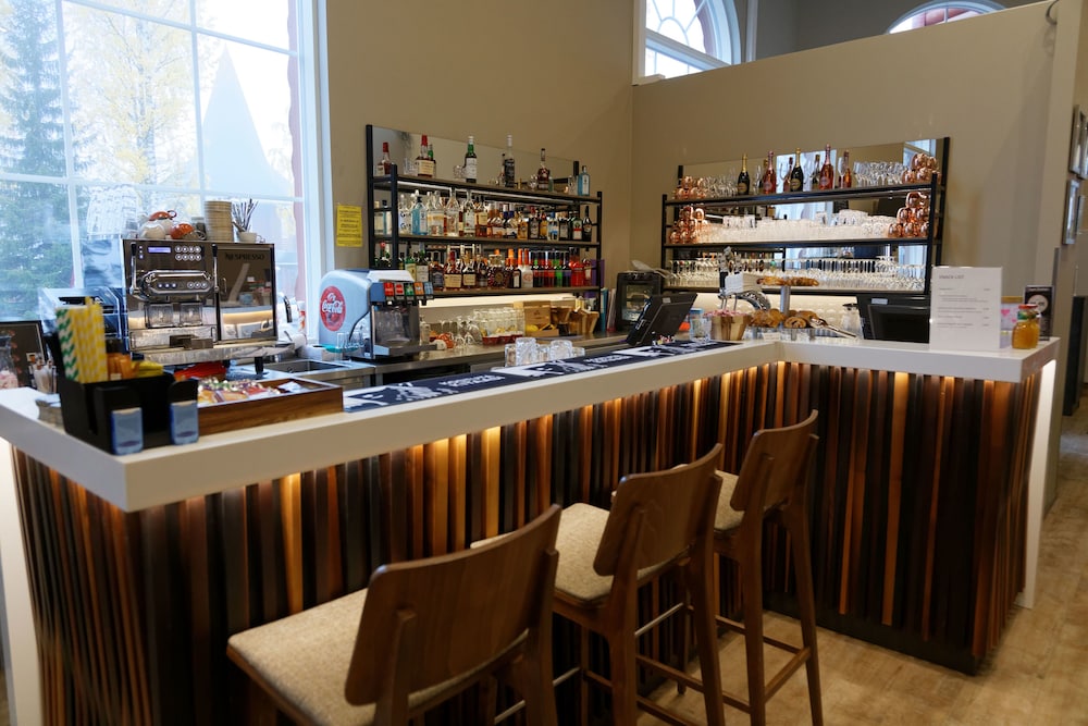 restaurant-cafeteria