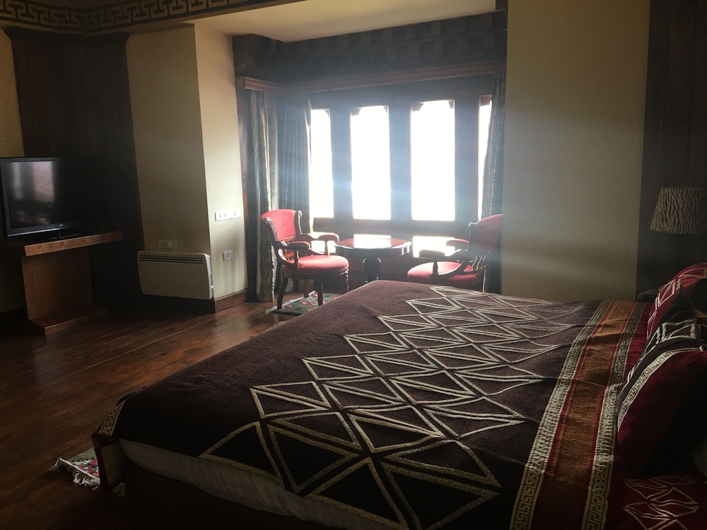 Hotel Drukchen 6/12