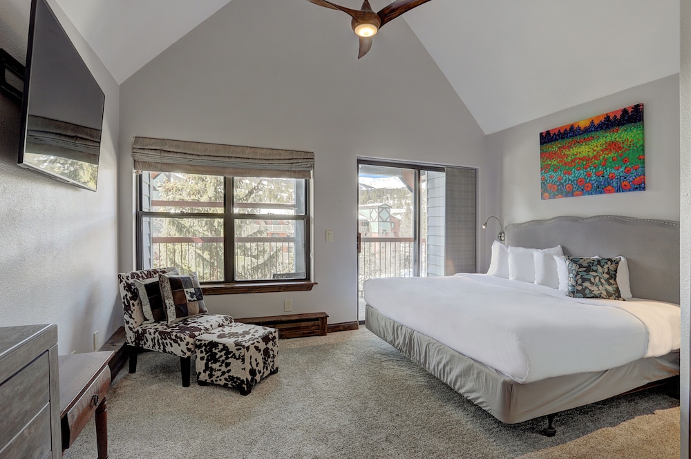 4 Bedrooms, Condo, Premier, 2 Double and Twin Beds, 3 King Beds