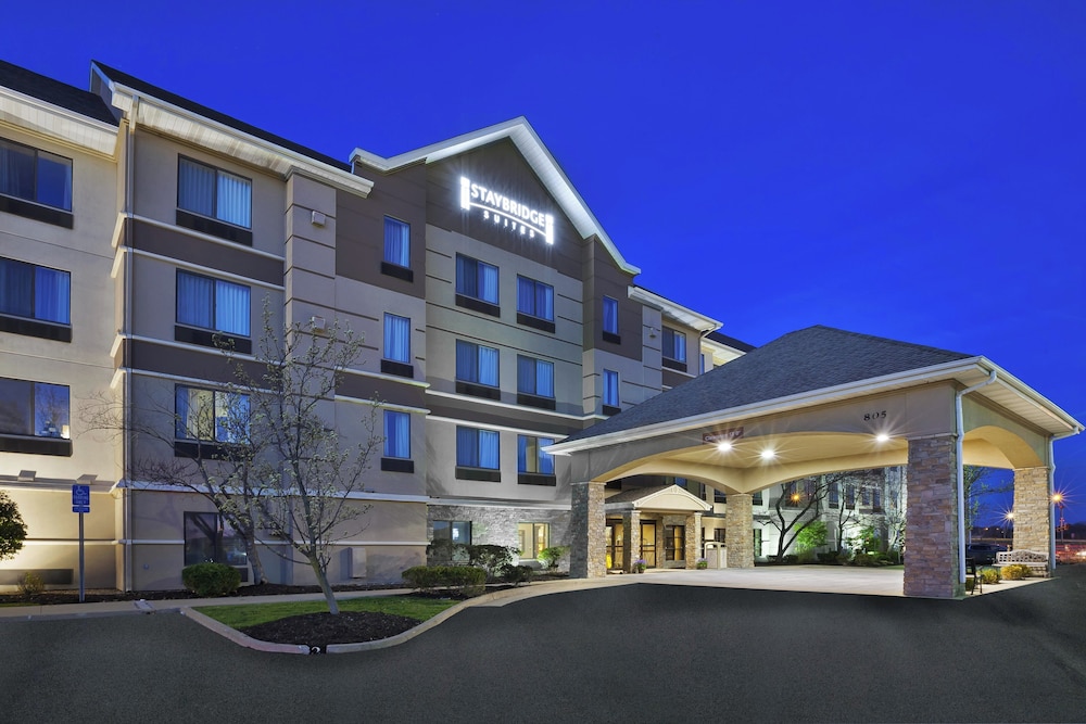 Staybridge Suites Columbia Hwy 63 I 70 3/50