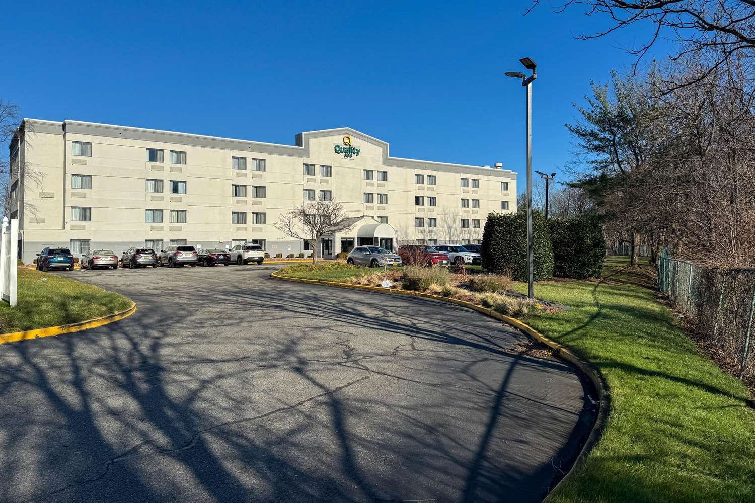 Quality Inn Spring Valley Nanuet 4/6
