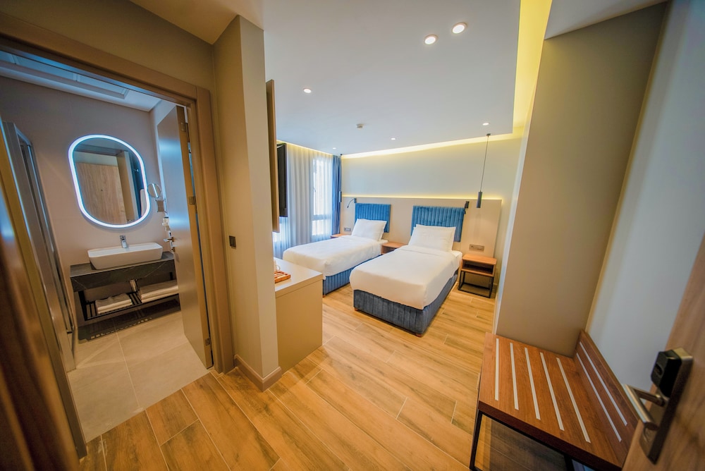 The Palm Bosphorus Hotel 19/36
