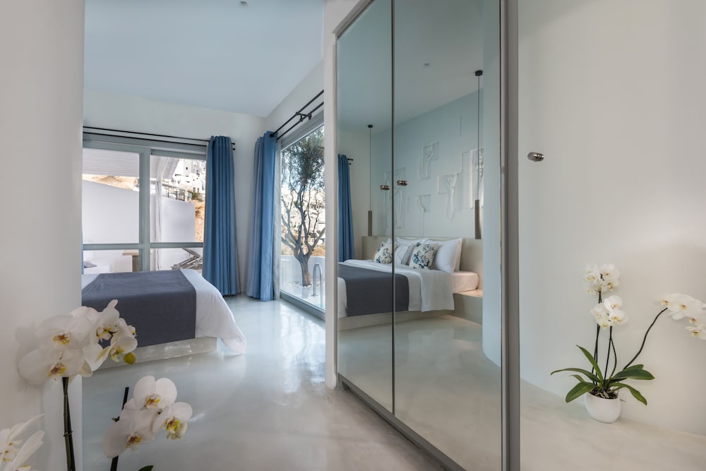 Andronis Luxury Suites 33/78