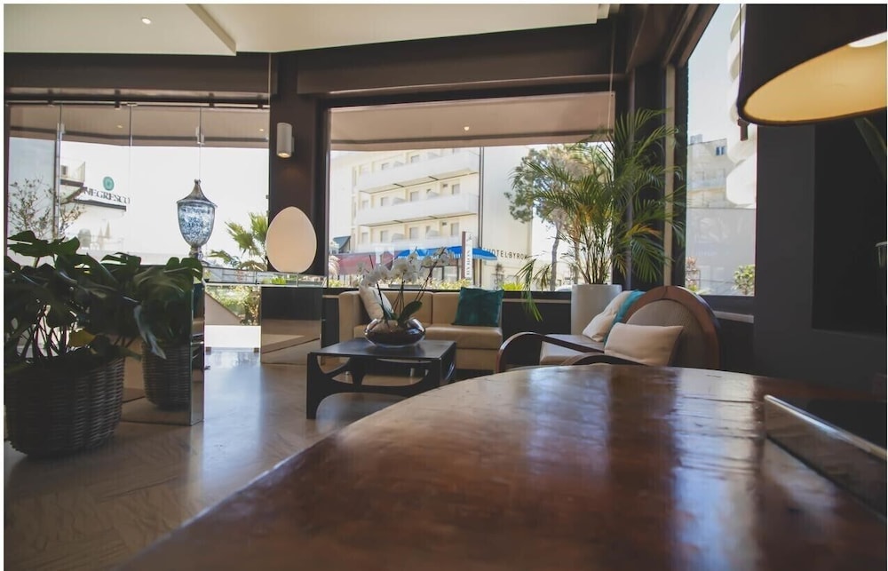 Hotel Caraibi 30/50