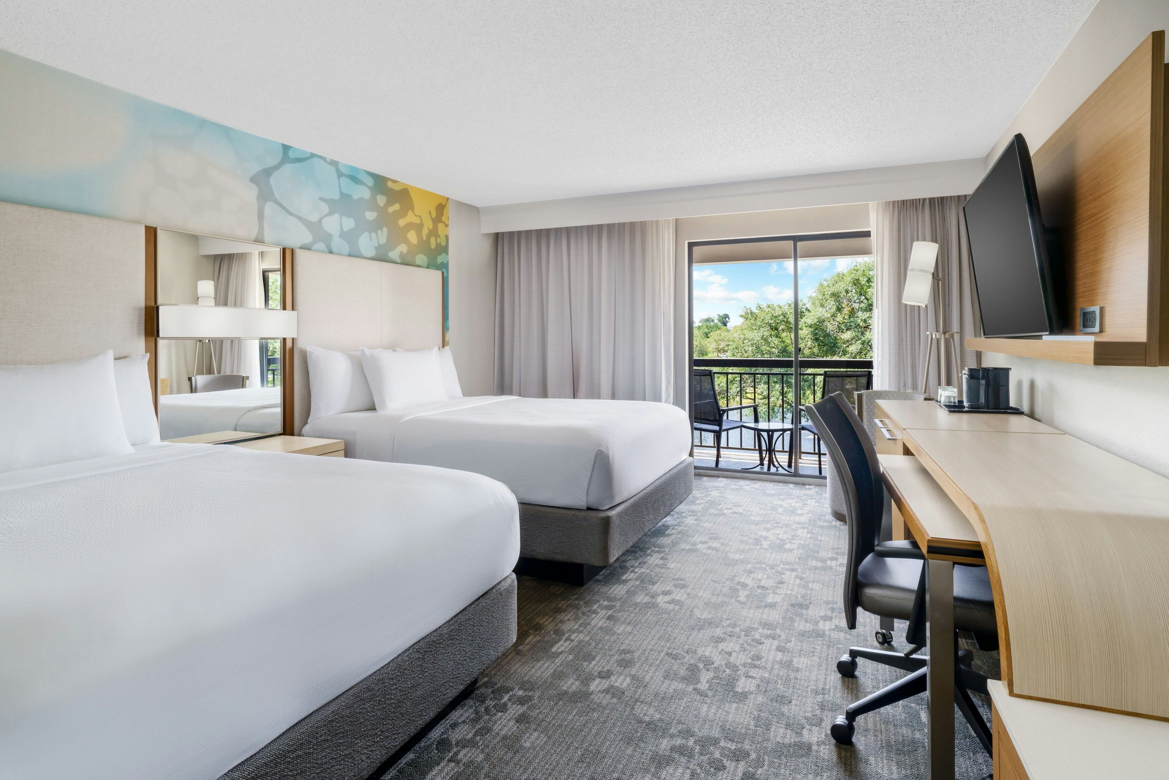 Courtyard by Marriott Lake Buena Vista at Vista Centre 9/22
