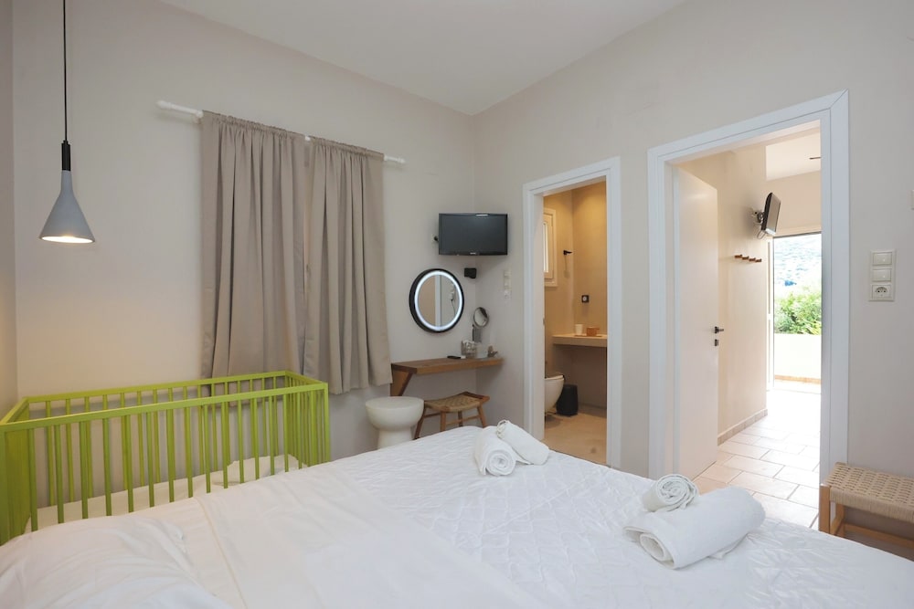 Ventoura Studios & Apartments 8/41