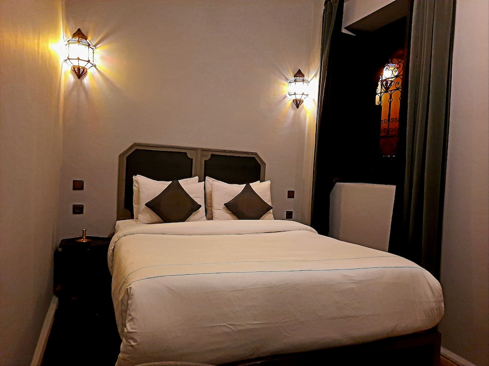 Riad Irhalne 6/50