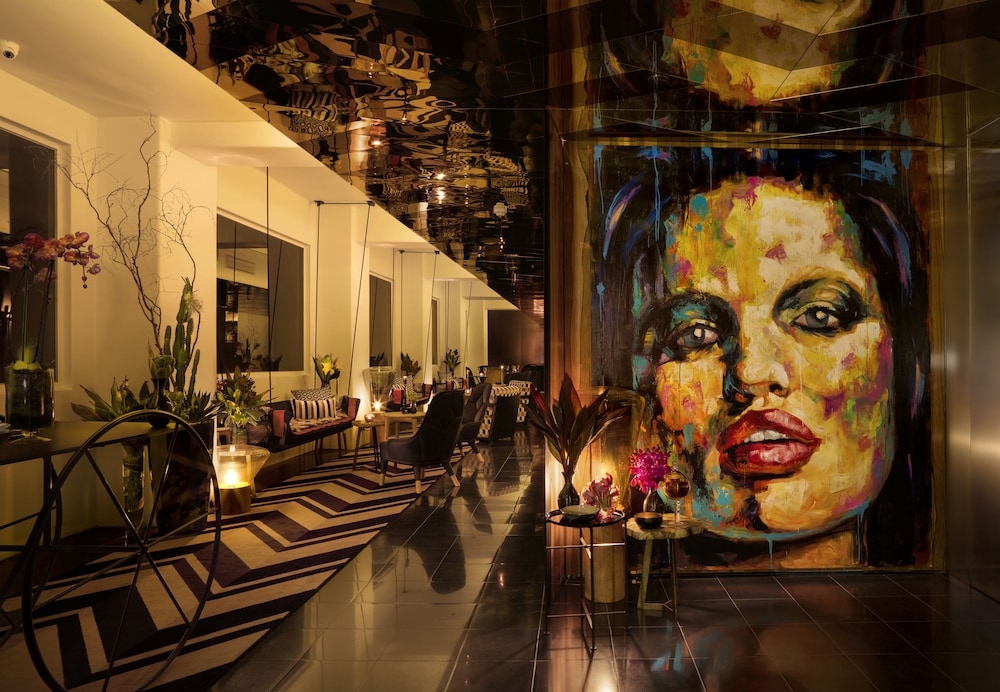 Adelphi Hotel 49/59