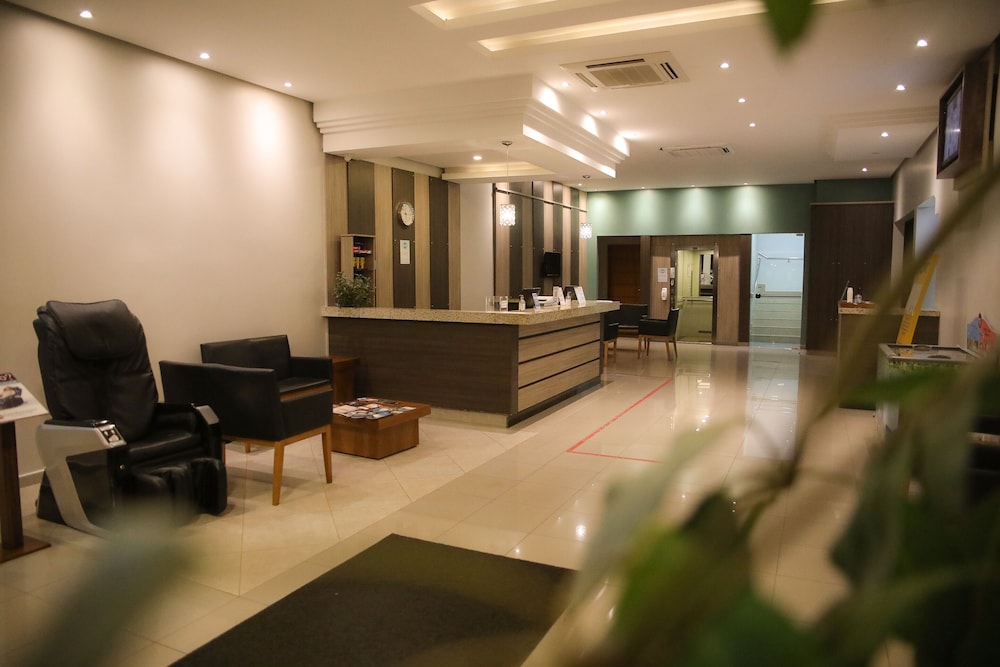 Rede Andrade Vivaldi Hotel 35/50