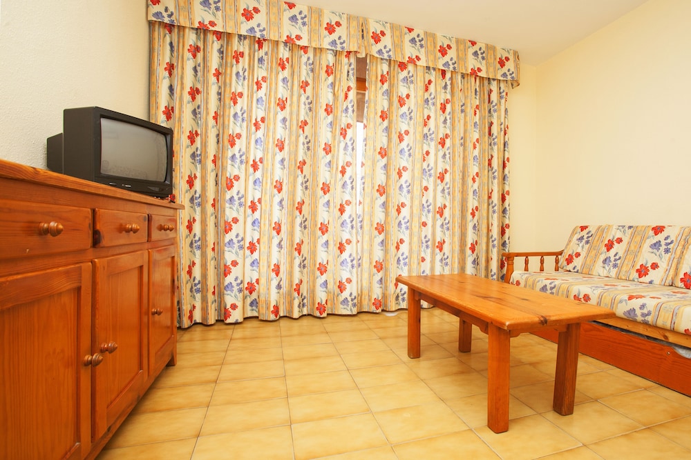Rentalmar Azahar Apartments 10/38