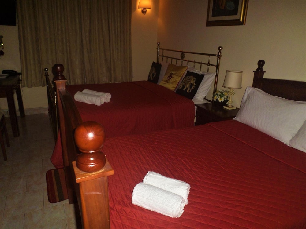 Emel Boutique Hotel 11/50