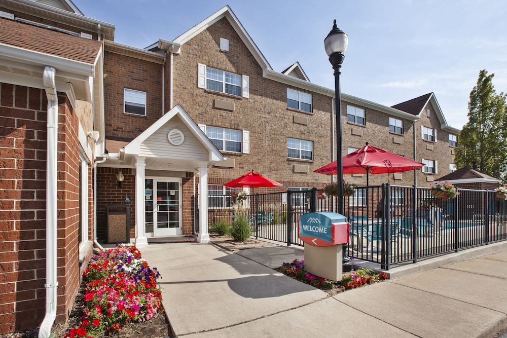 TownePlace Suites Detroit Sterling Heights 20/24