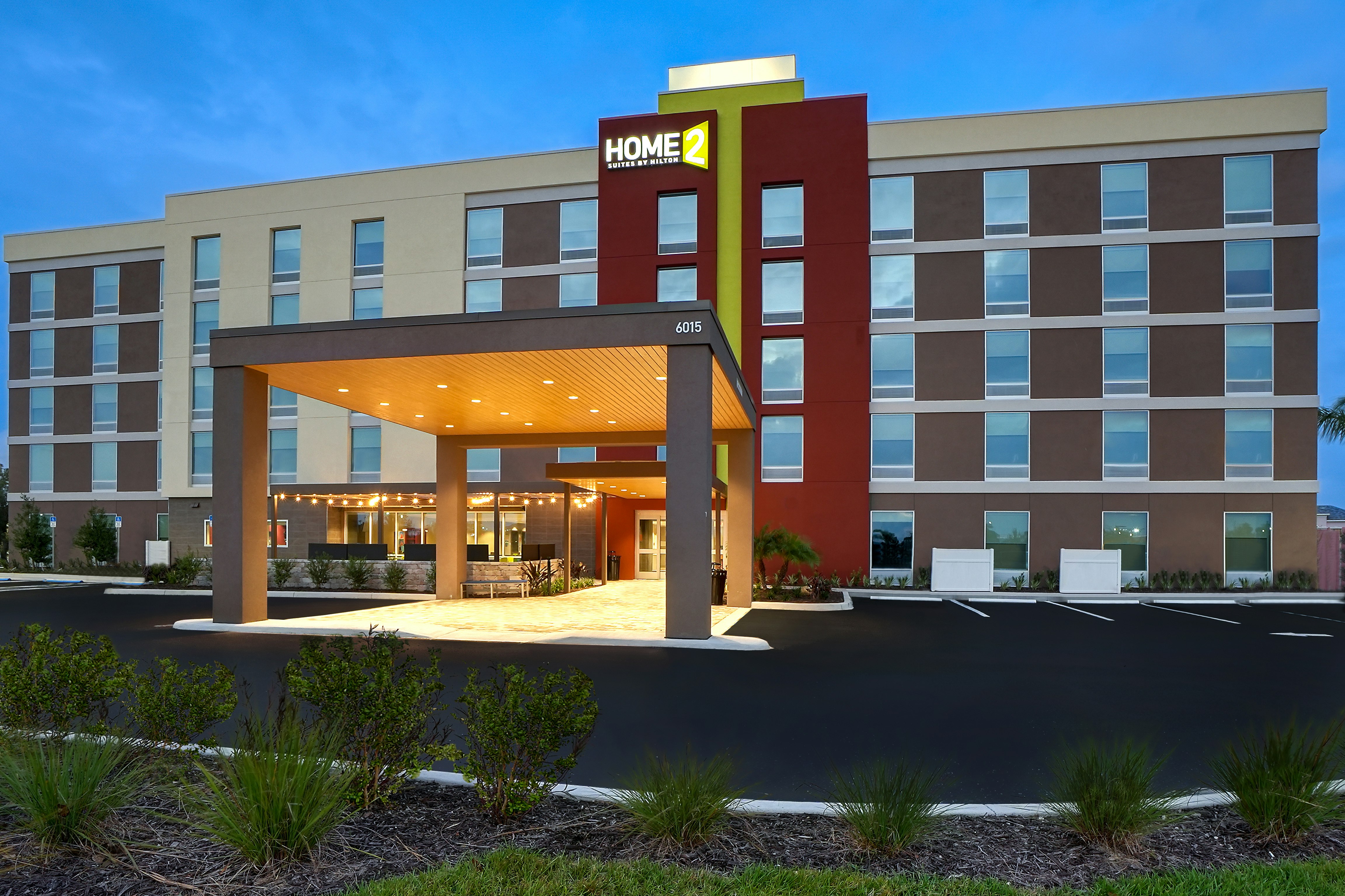 Home2 Suites by Hilton Lakewood Ranch