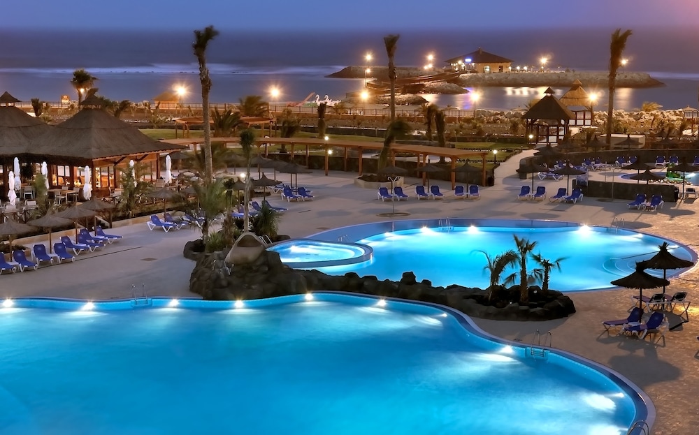 Elba Carlota Beach & Convention Resort 3/72