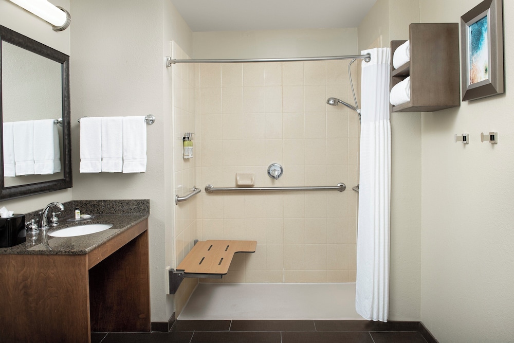 Staybridge Suites Greenville I-85 Woodruff Road 57/58