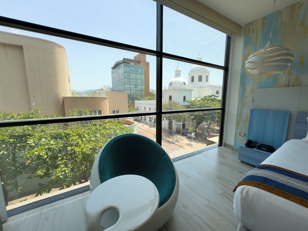 Catedral Plaza Hotel 36/73