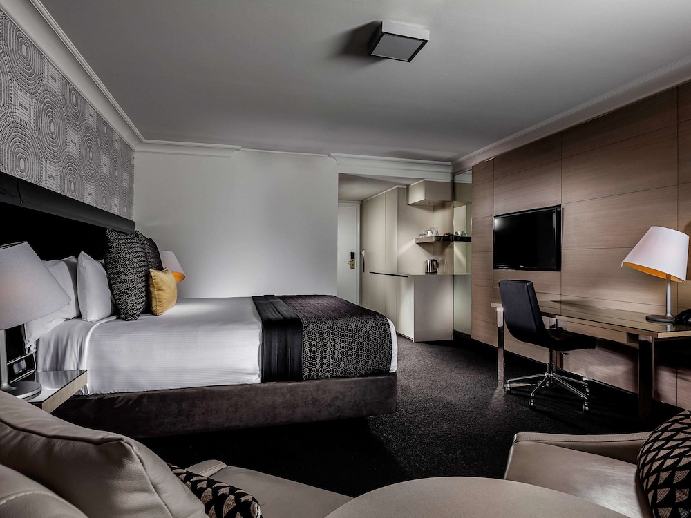 PULLMAN BRISBANE KING GEORGE SQUARE 29/71