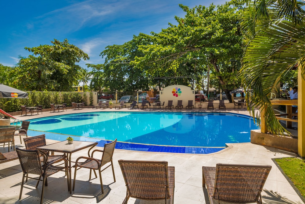 Floral Inn Family Hotel 10/71