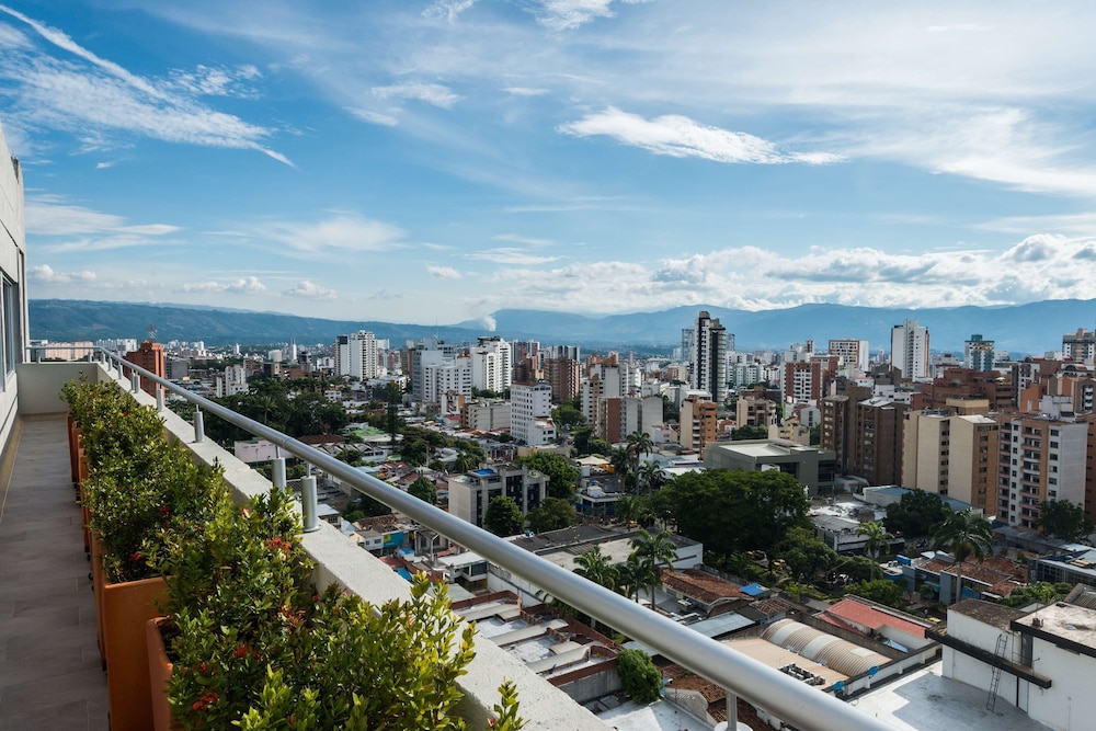 Hampton by Hilton Bucaramanga 9/43